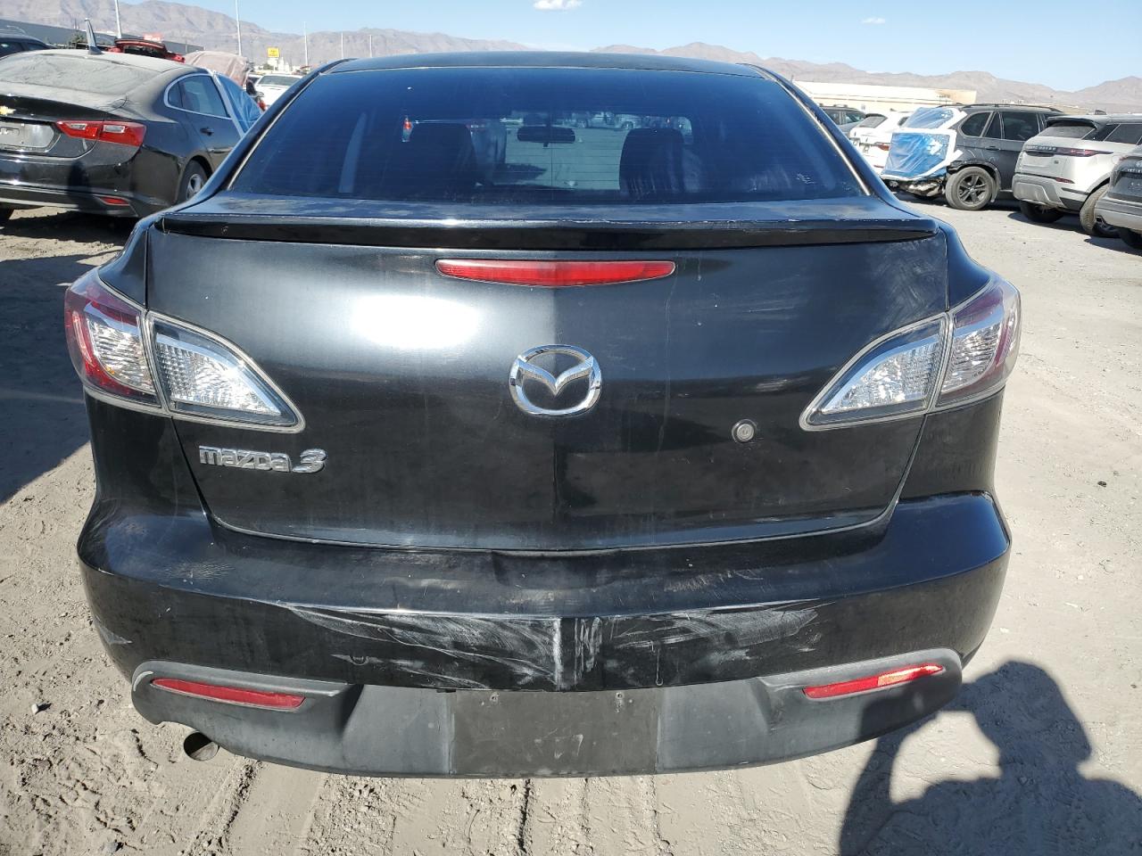 2010 Mazda 3 - Image 6