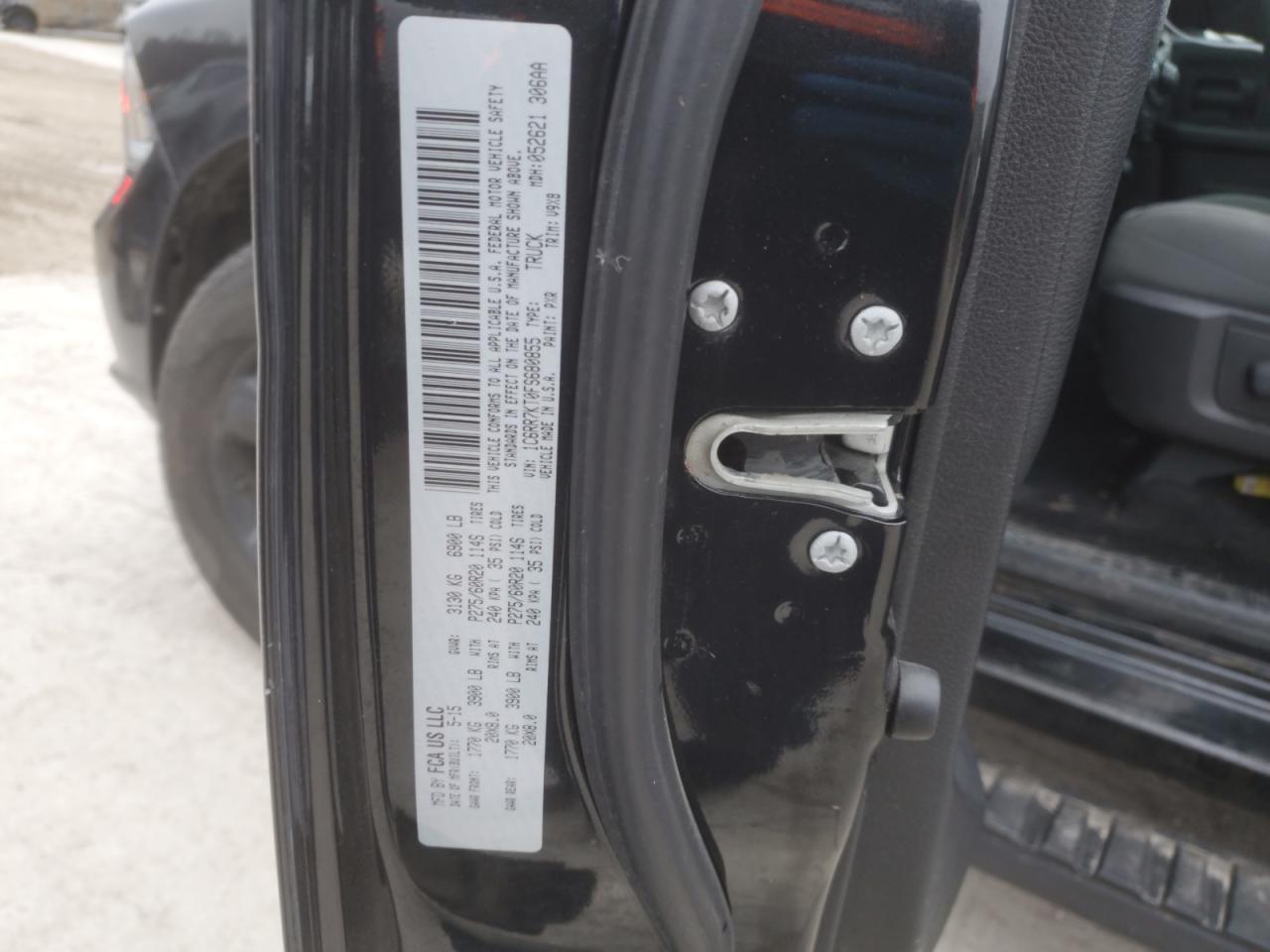 2015 RAM 1500 - Image 12