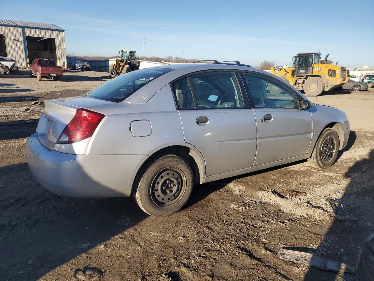 2005 Saturn ION - Image 3