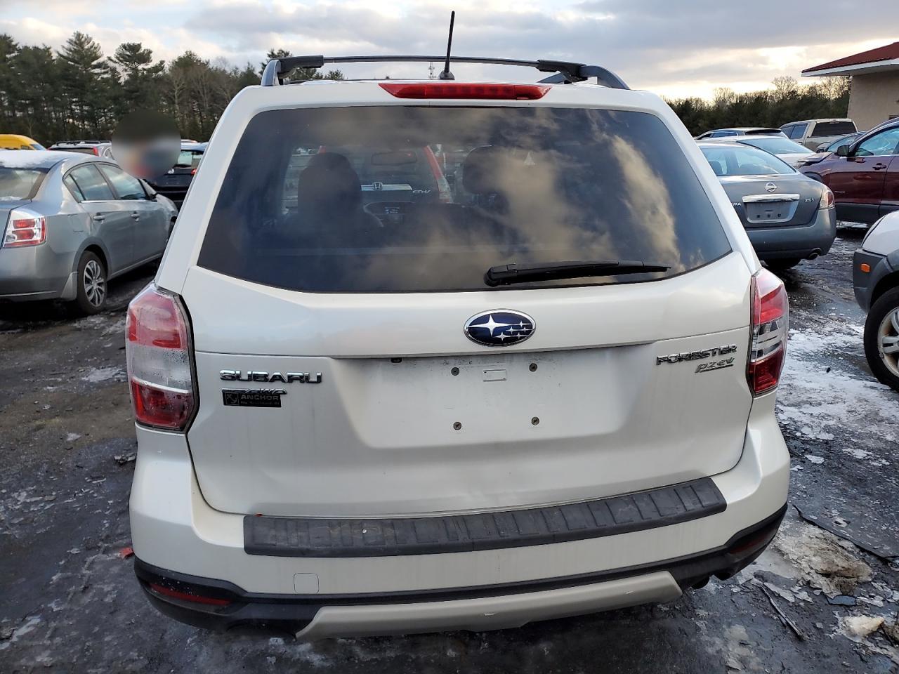 2014 Subaru Forester - Image 6