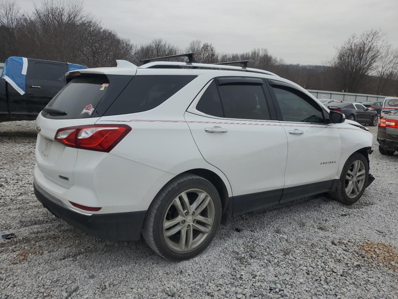 2018 Chevrolet Equinox - Image 3