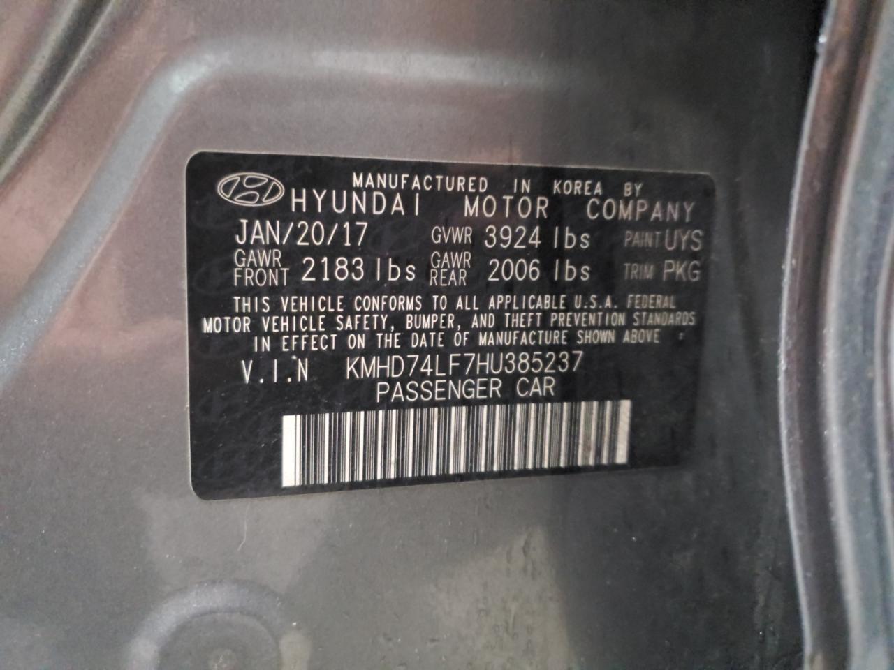 2017 Hyundai Elantra - Image 14