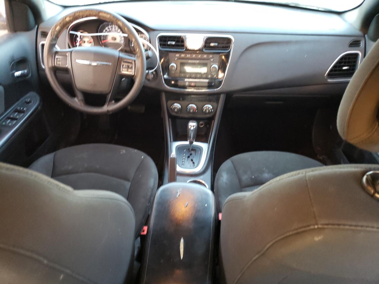 2012 Chrysler 200 - Image 8