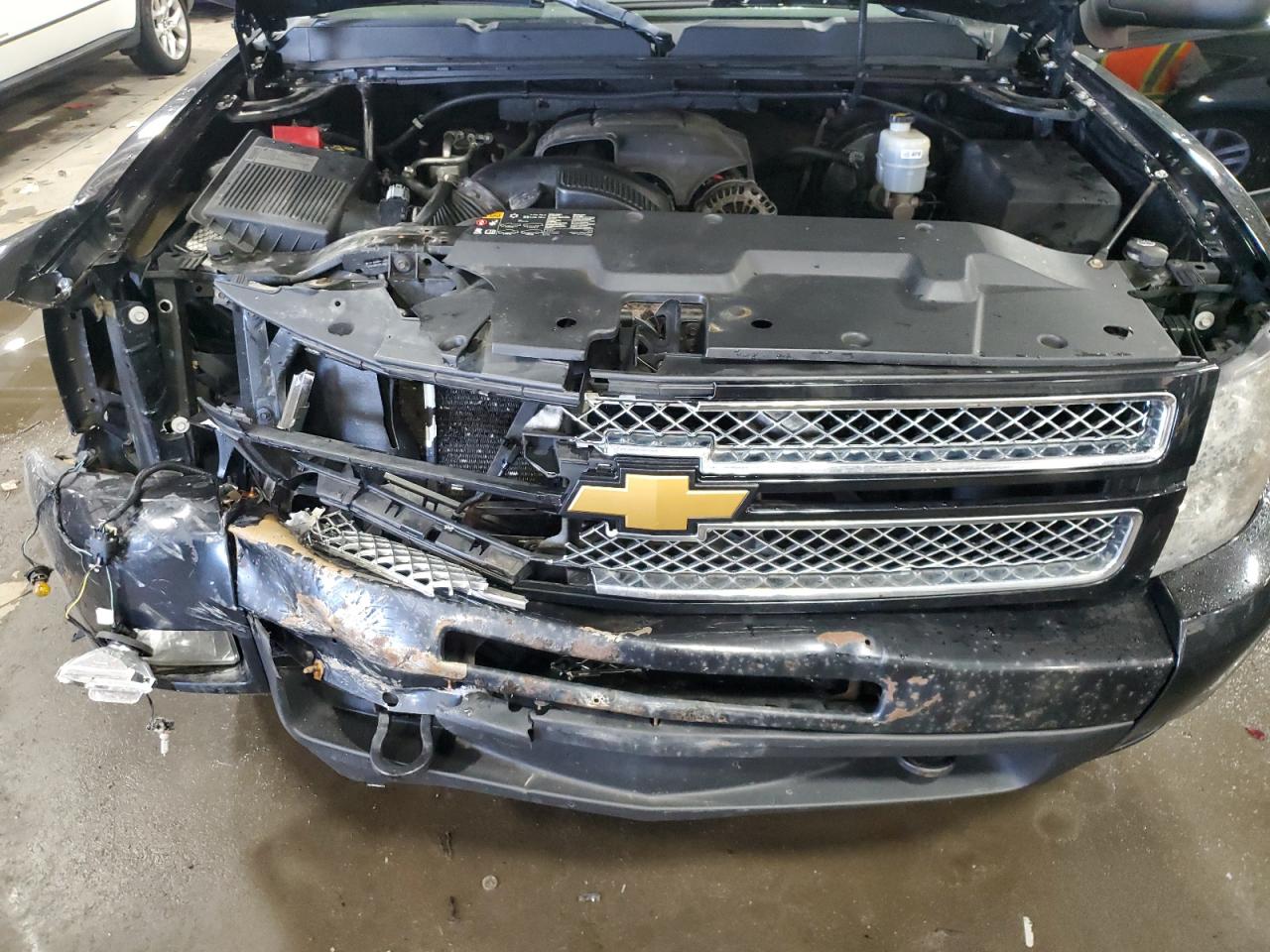 2012 Chevrolet Silverado - Image 12