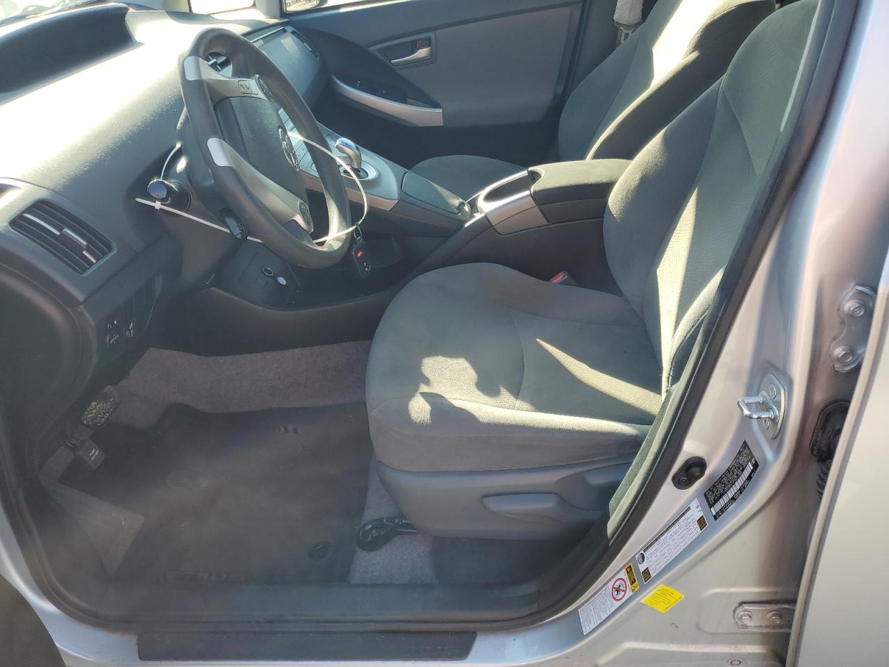 2015 Toyota Prius - Image 7