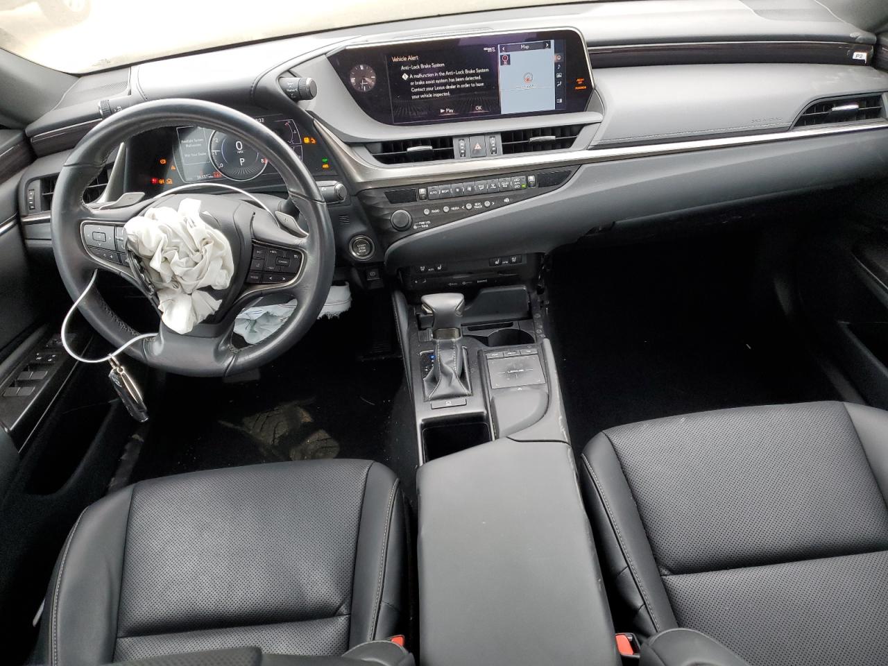 2019 Lexus ES - Image 8