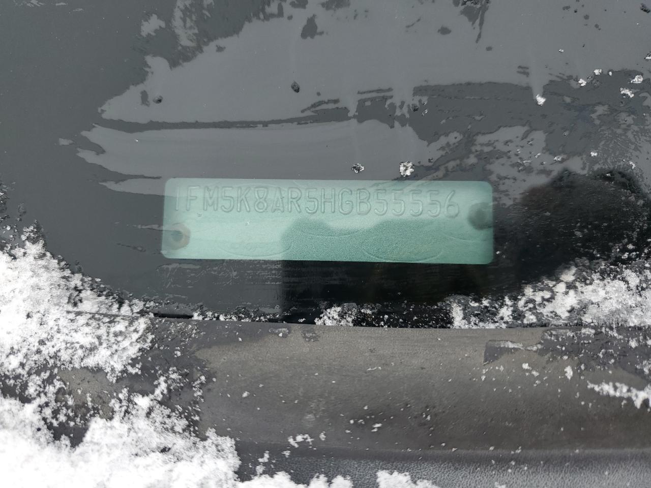 2017 Ford Explorer - Image 13