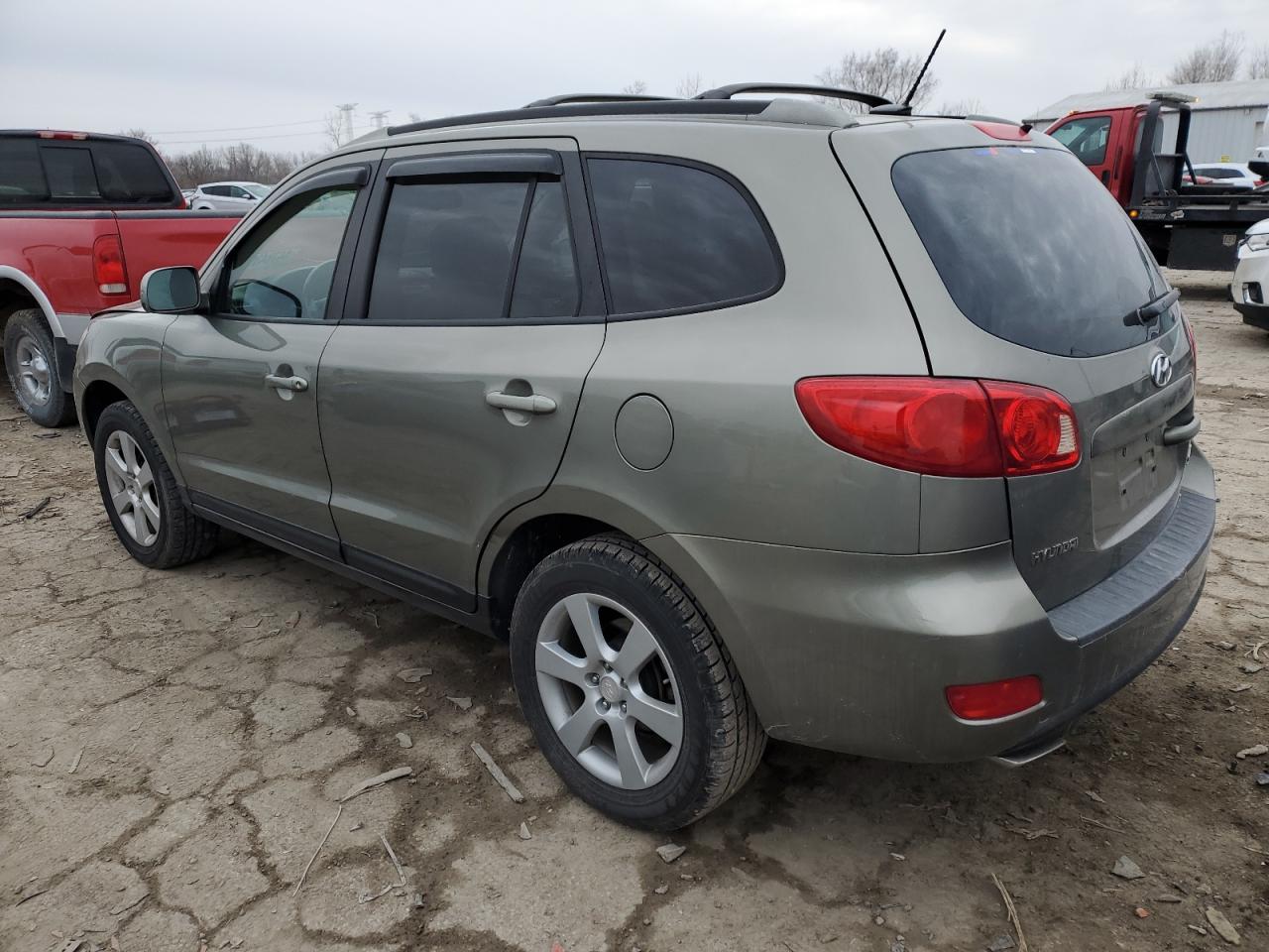 2007 Hyundai Santa Fe - Image 2