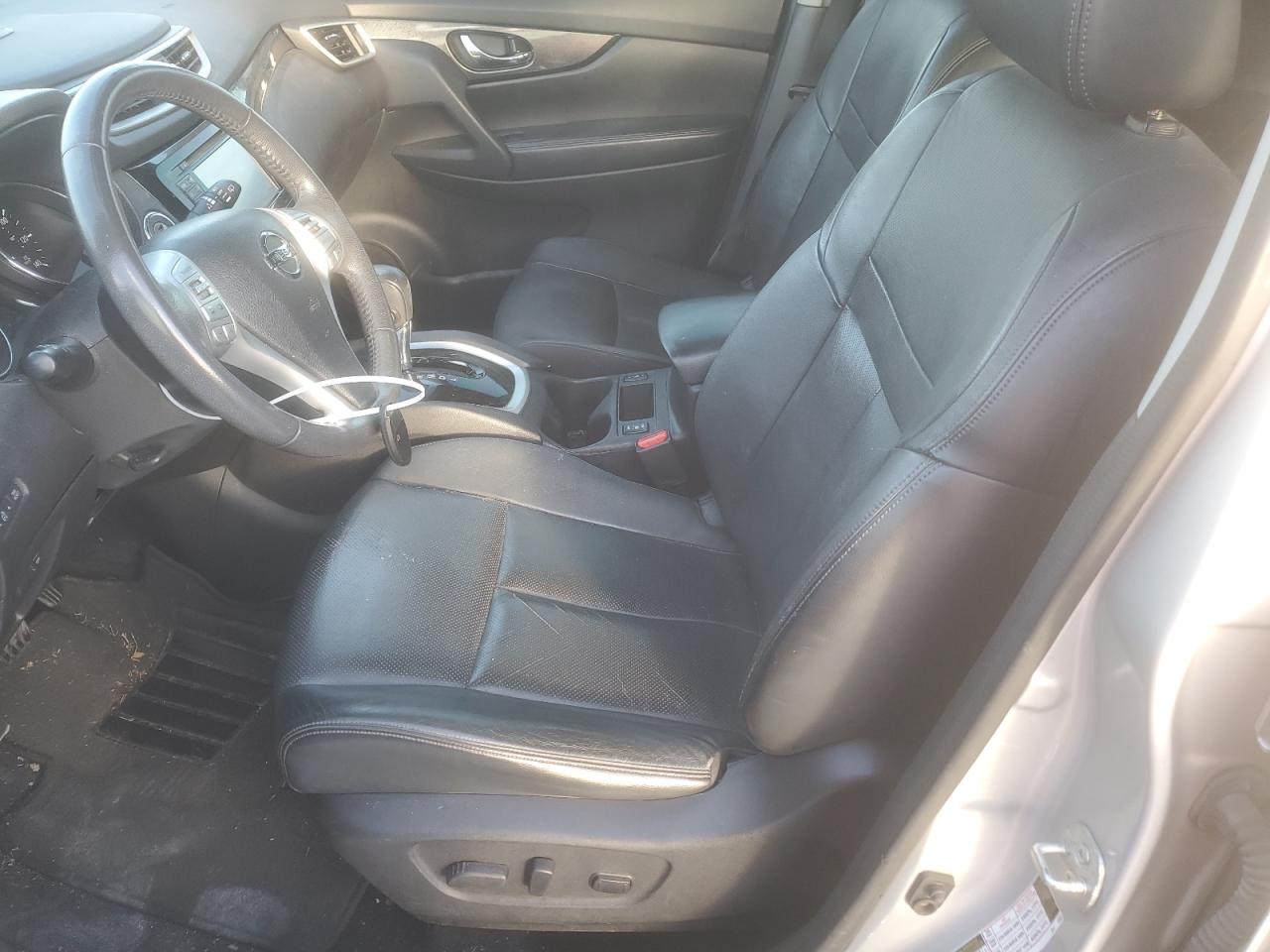 2014 Nissan Rogue - Image 7