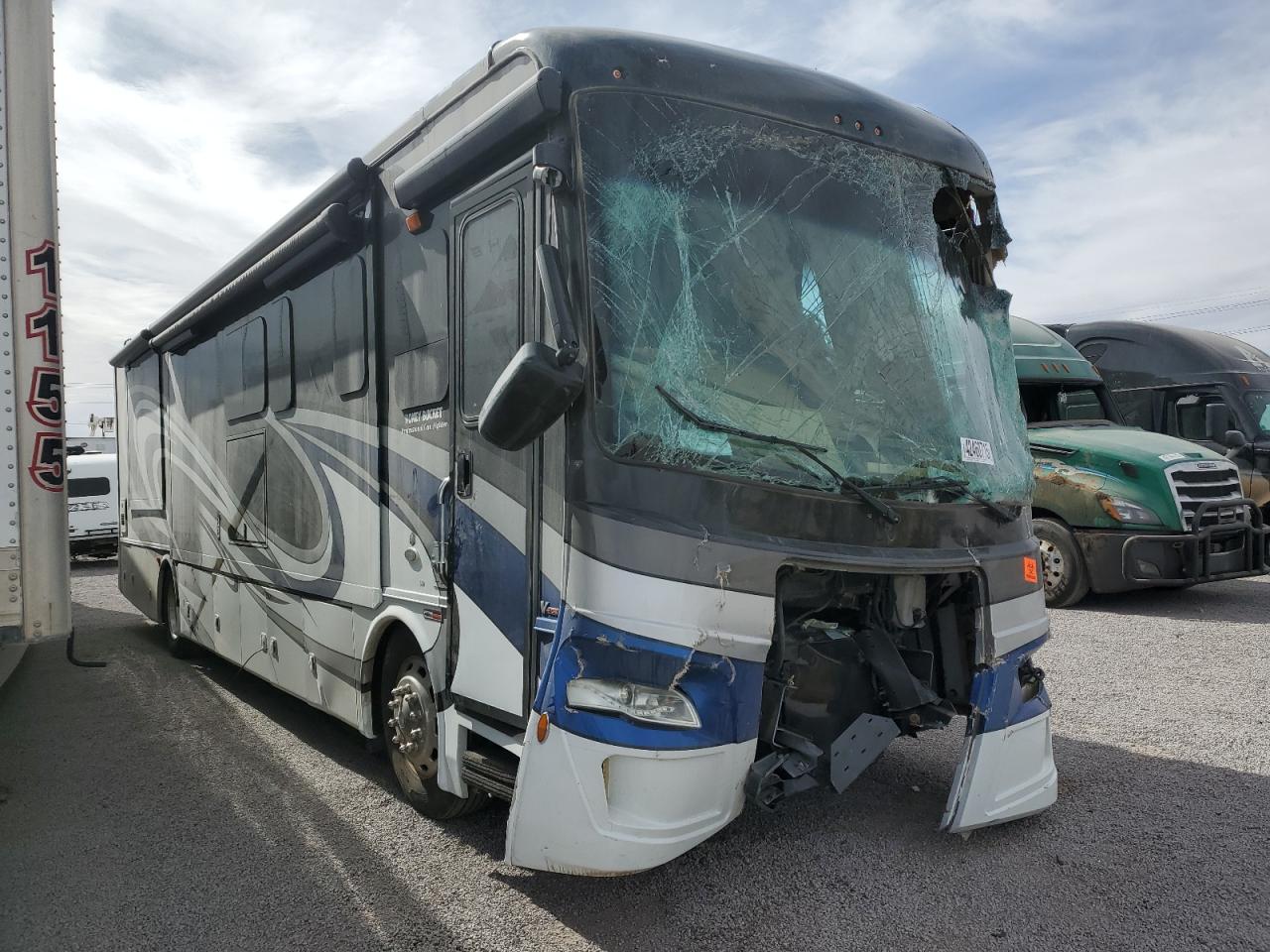 2018 Freightliner Chassis Xc for Sale in Anthony, TX - All Over