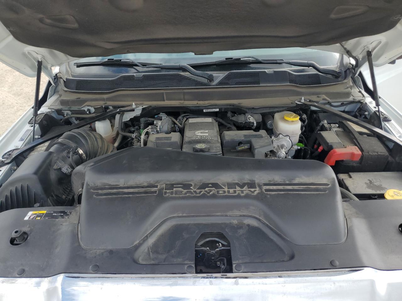 2022 RAM 2500 - Image 11