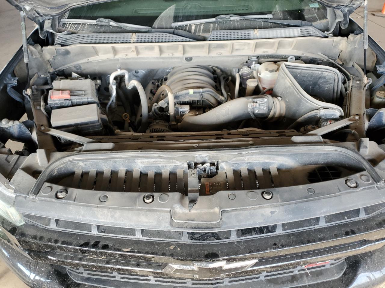 2020 Chevrolet Silverado - Image 11
