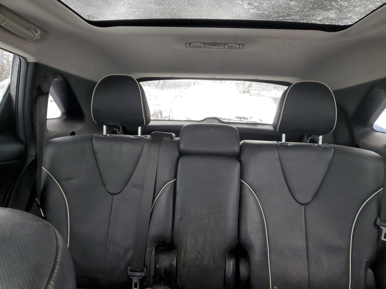 2013 Toyota Venza - Image 10