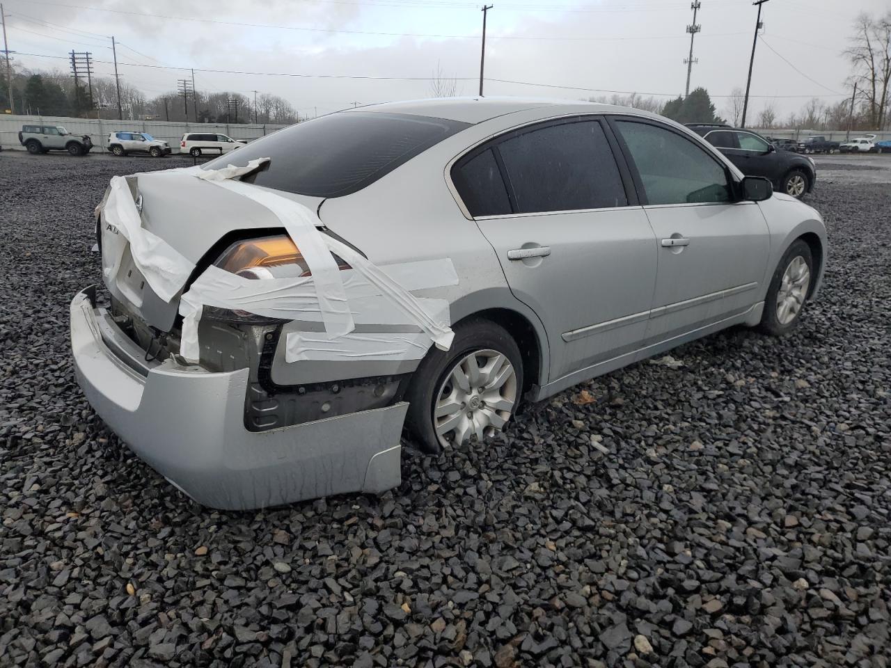 2009 Nissan Altima - Image 3