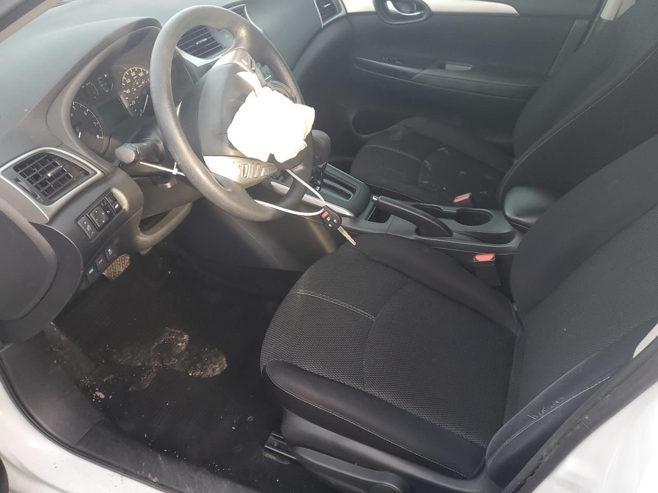 2017 Nissan Sentra - Image 7