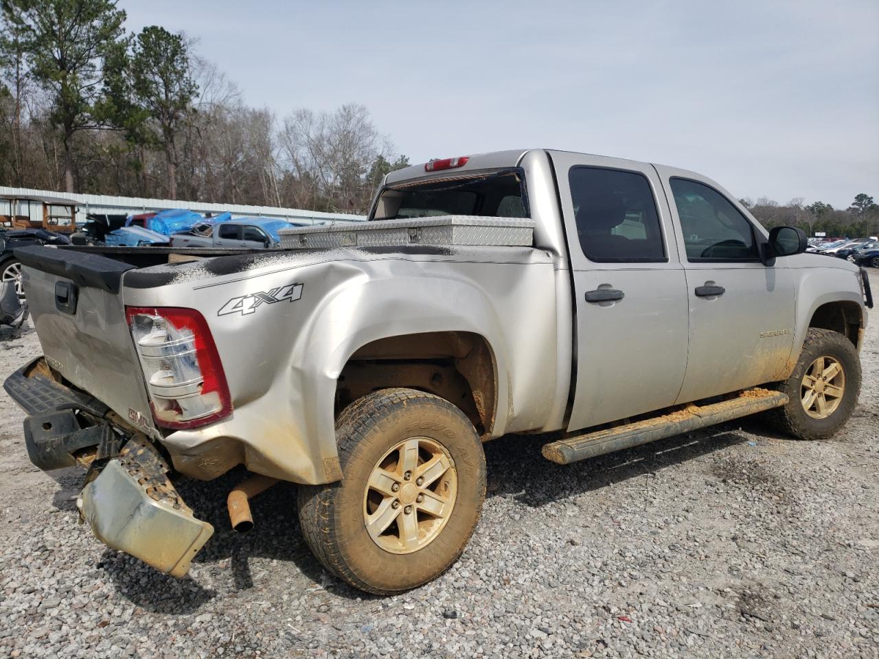 2007 GMC Sierra - Image 3