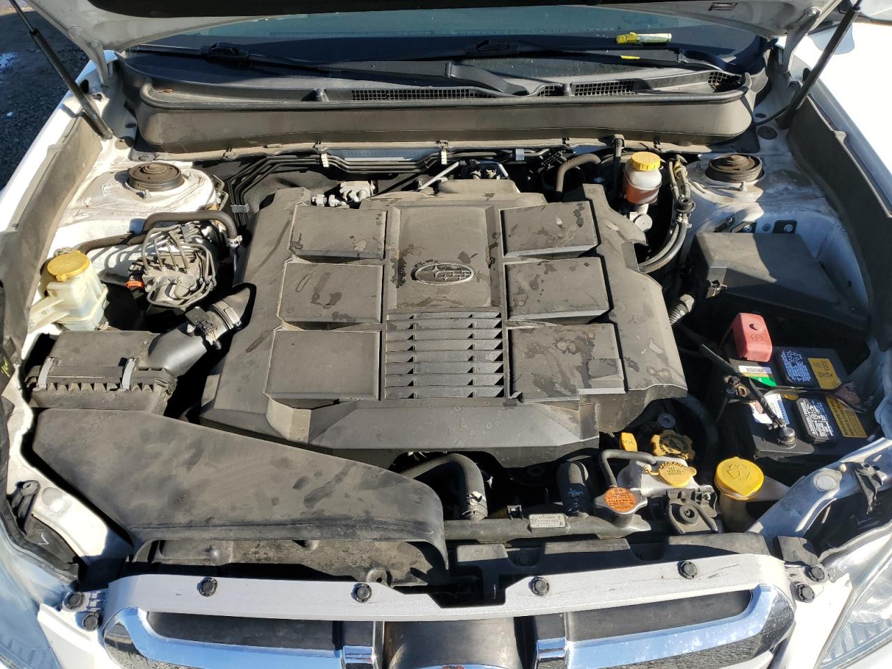 2013 Subaru Outback - Image 11