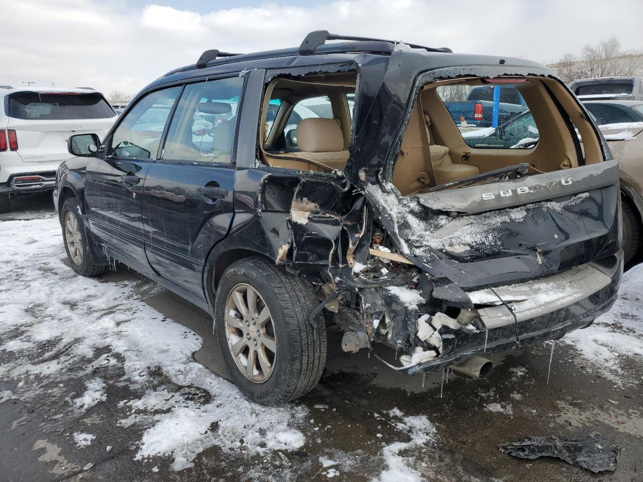 2005 Subaru Forester - Image 2