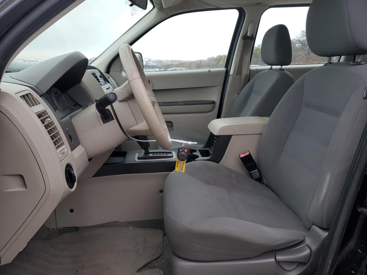 2008 Ford Escape - Image 7