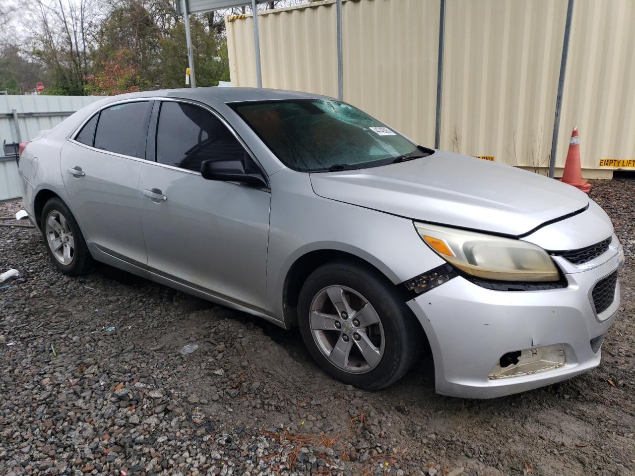 2015 Chevrolet Malibu - Image 4