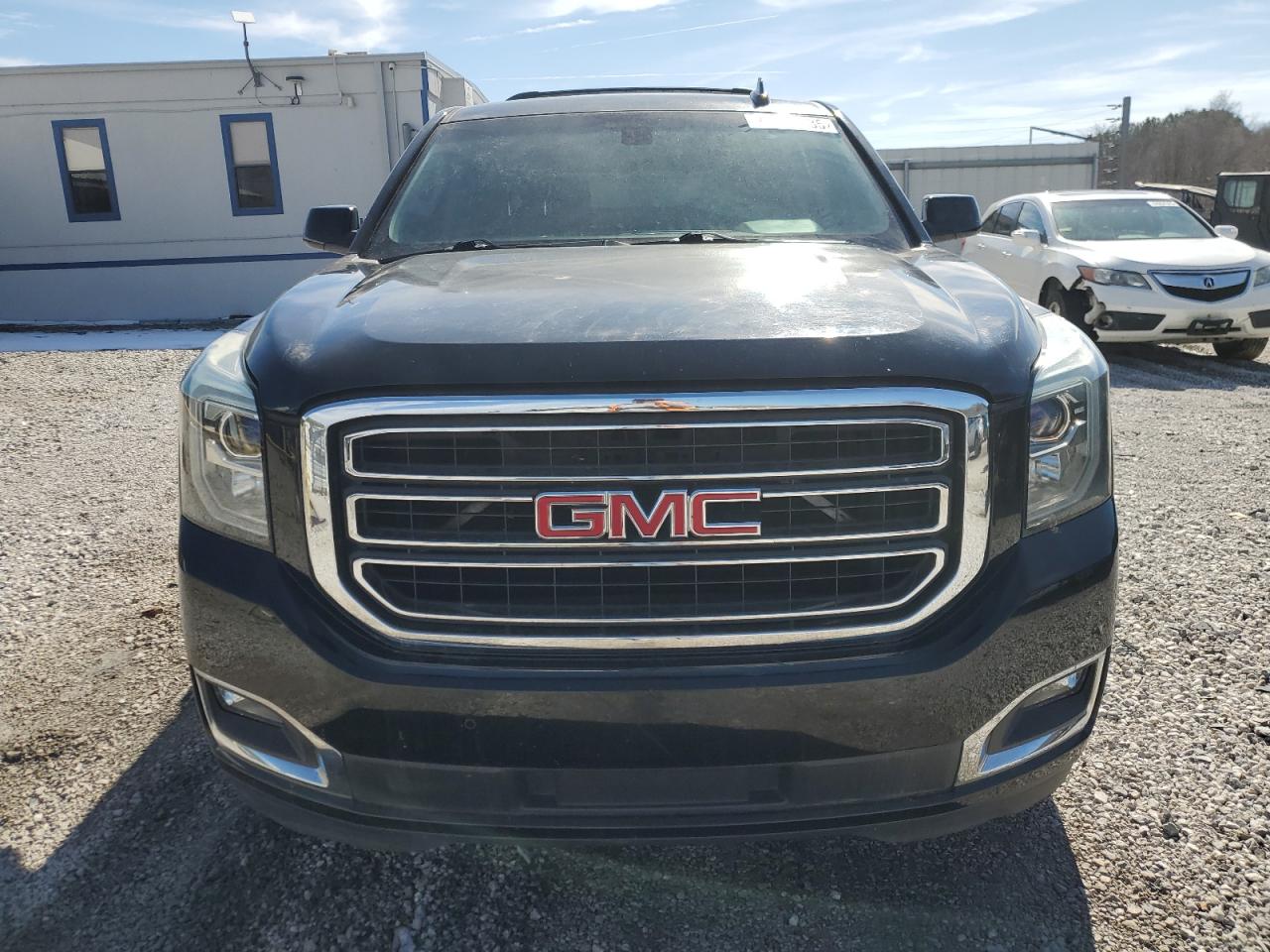 2015 GMC Yukon - Image 5
