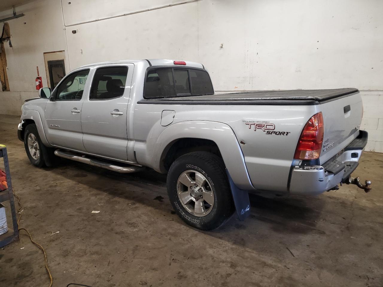 2007 Toyota Tacoma - Image 2