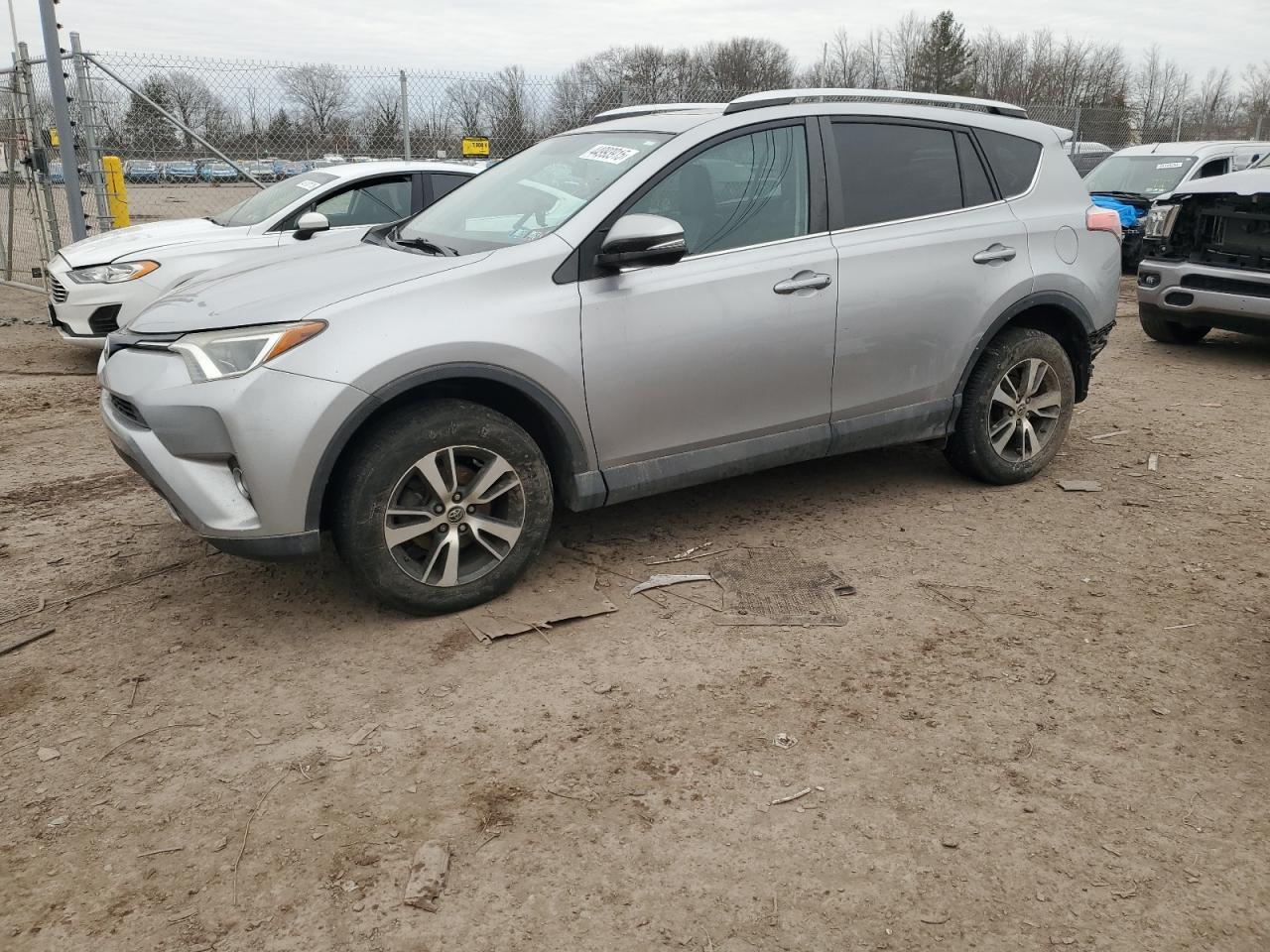 2016 Toyota RAV 4 - Image 1