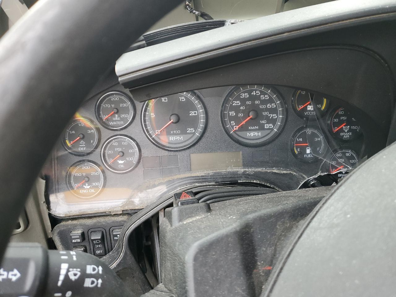 2015 International Prostar Semi Truck VIN: 3HSDJAPR0FN664265 Lot: 46298505