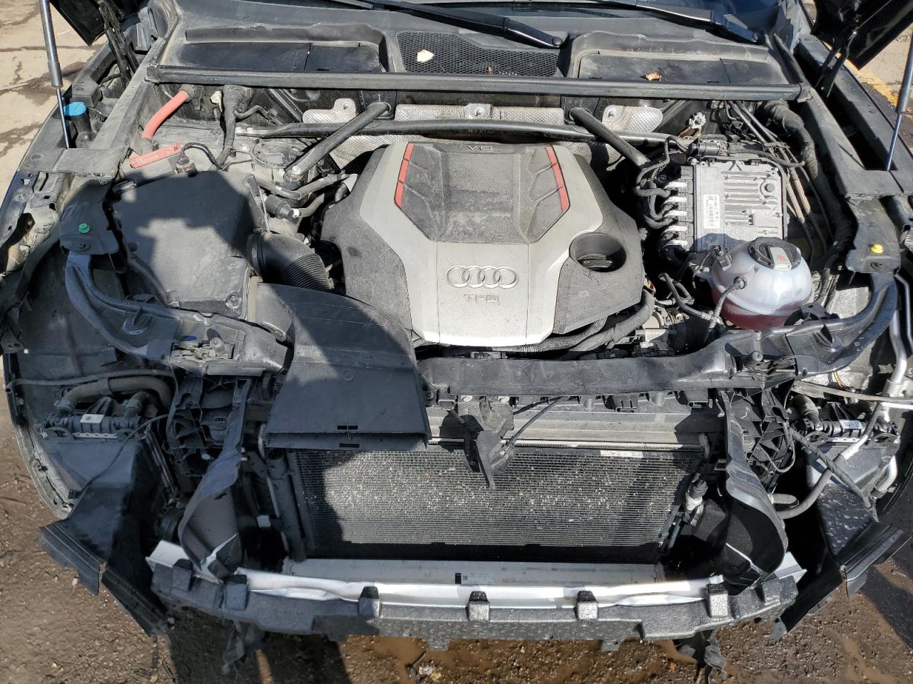 2018 Audi SQ5 - Image 12