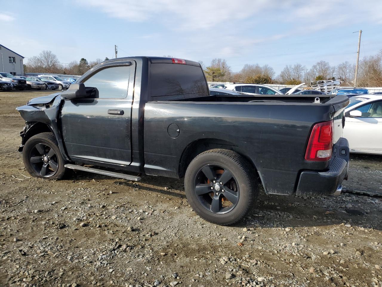 2014 RAM 1500 - Image 2
