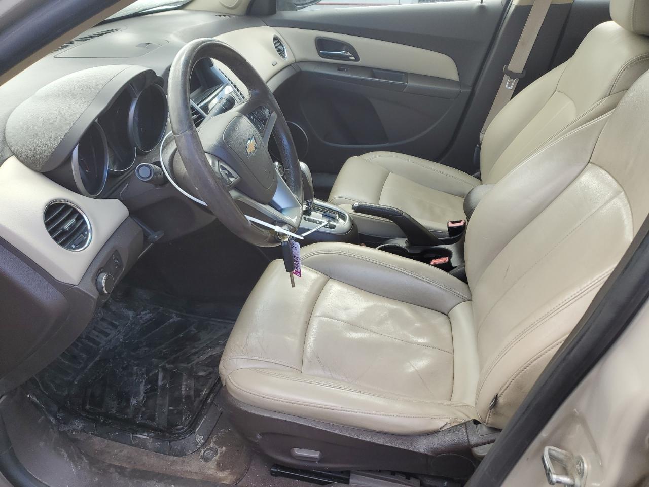 2011 Chevrolet Cruze - Image 7