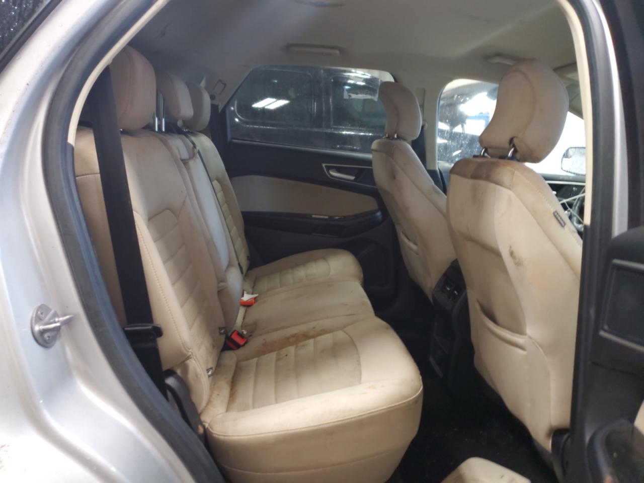 2018 Ford Edge - Image 11