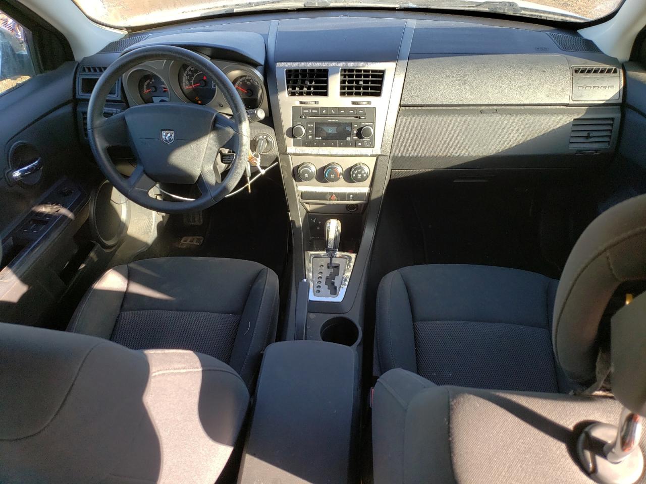 2010 Dodge Avenger - Image 8