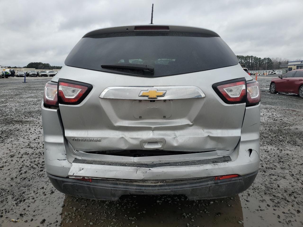 2017 Chevrolet Traverse - Image 6