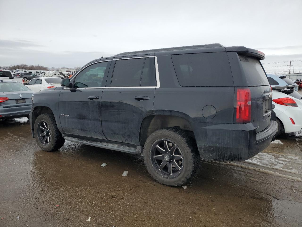 2017 Chevrolet Tahoe - Image 2