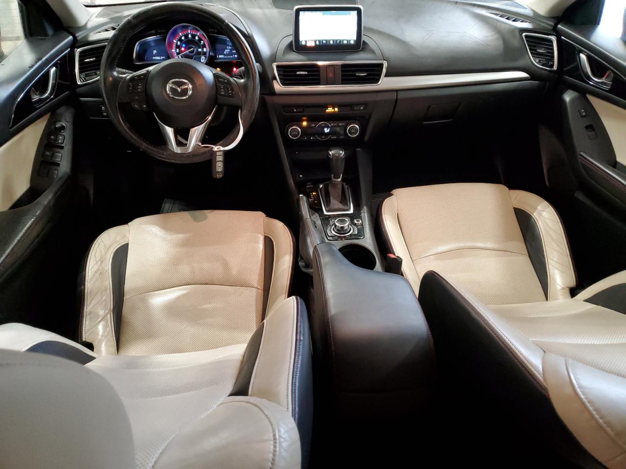 2014 Mazda 3 - Image 8