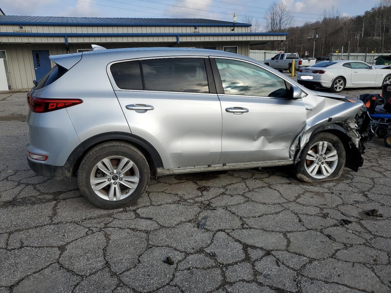 2018 Kia Sportage - Image 3