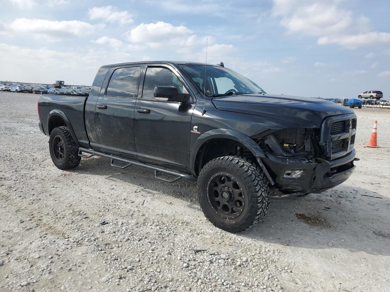 2014 RAM 2500 - Image 4