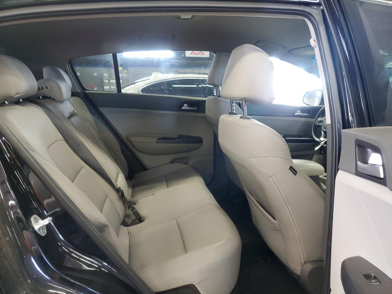 2017 Kia Sportage - Image 11