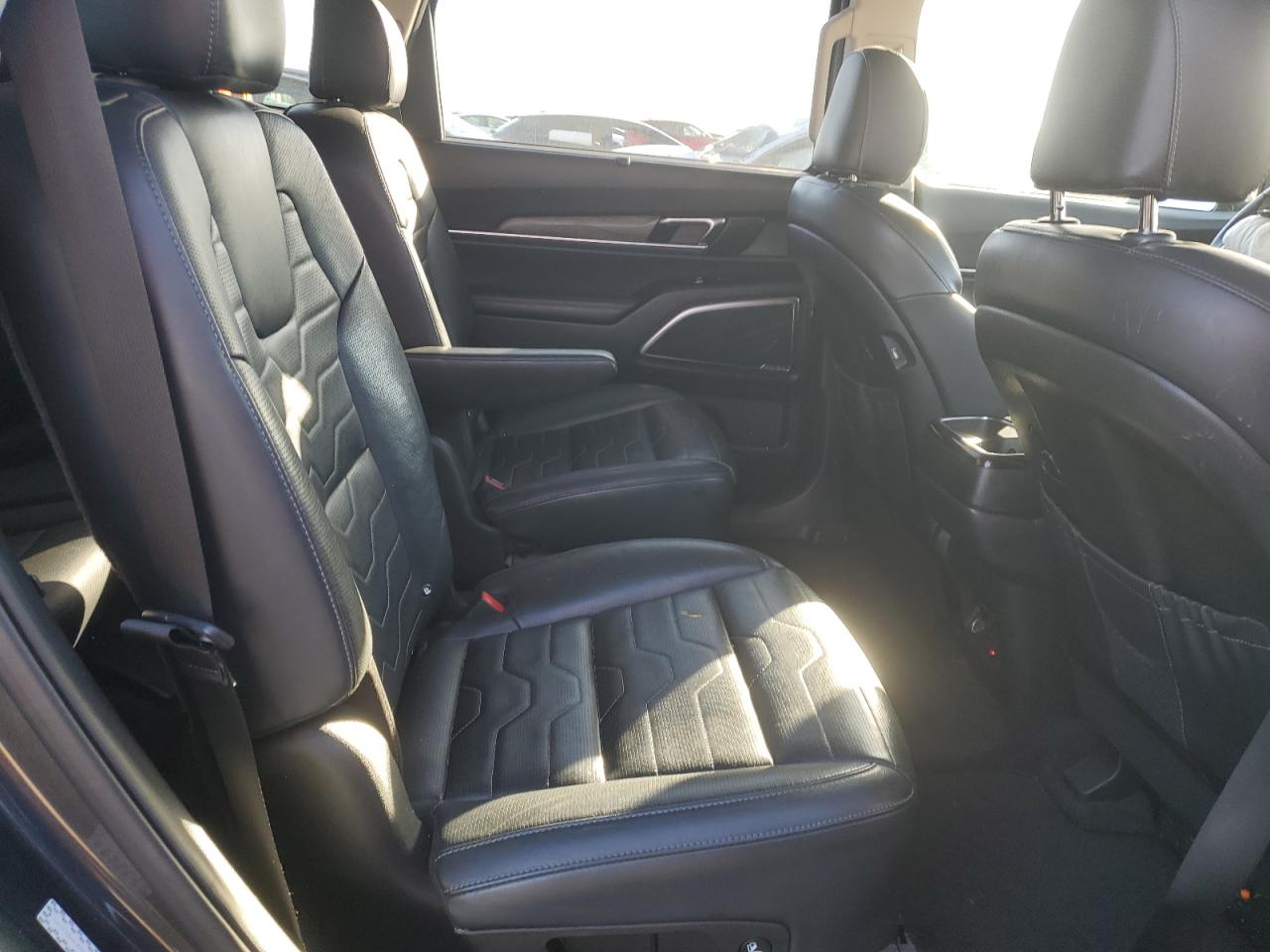 2021 Kia Telluride - Image 11