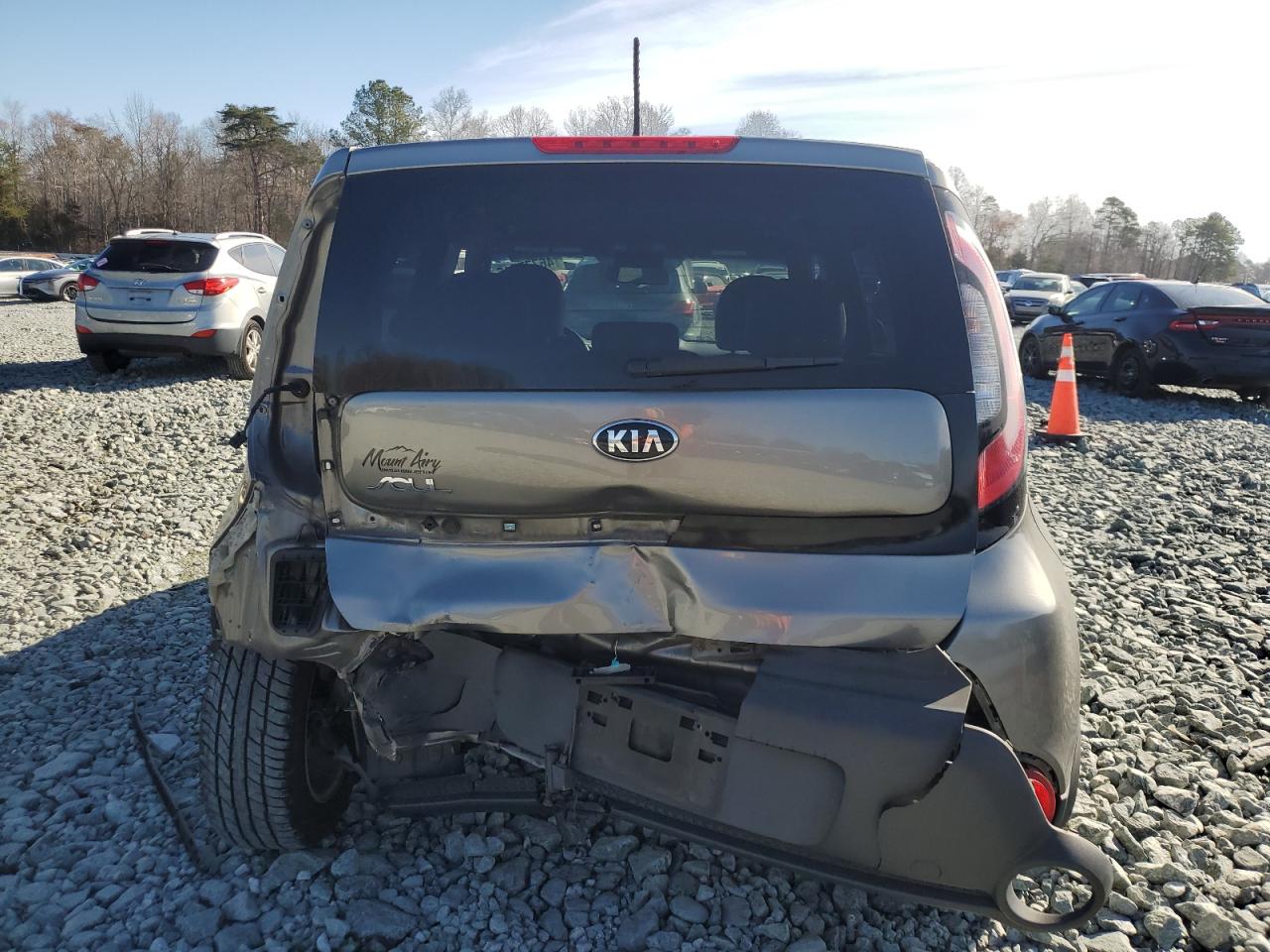 2015 Kia Soul - Image 6