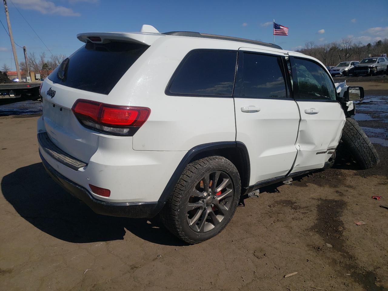 2016 Jeep Grand Cherokee - Image 3