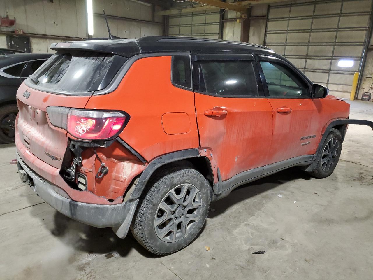 2019 Jeep Compass - Image 3