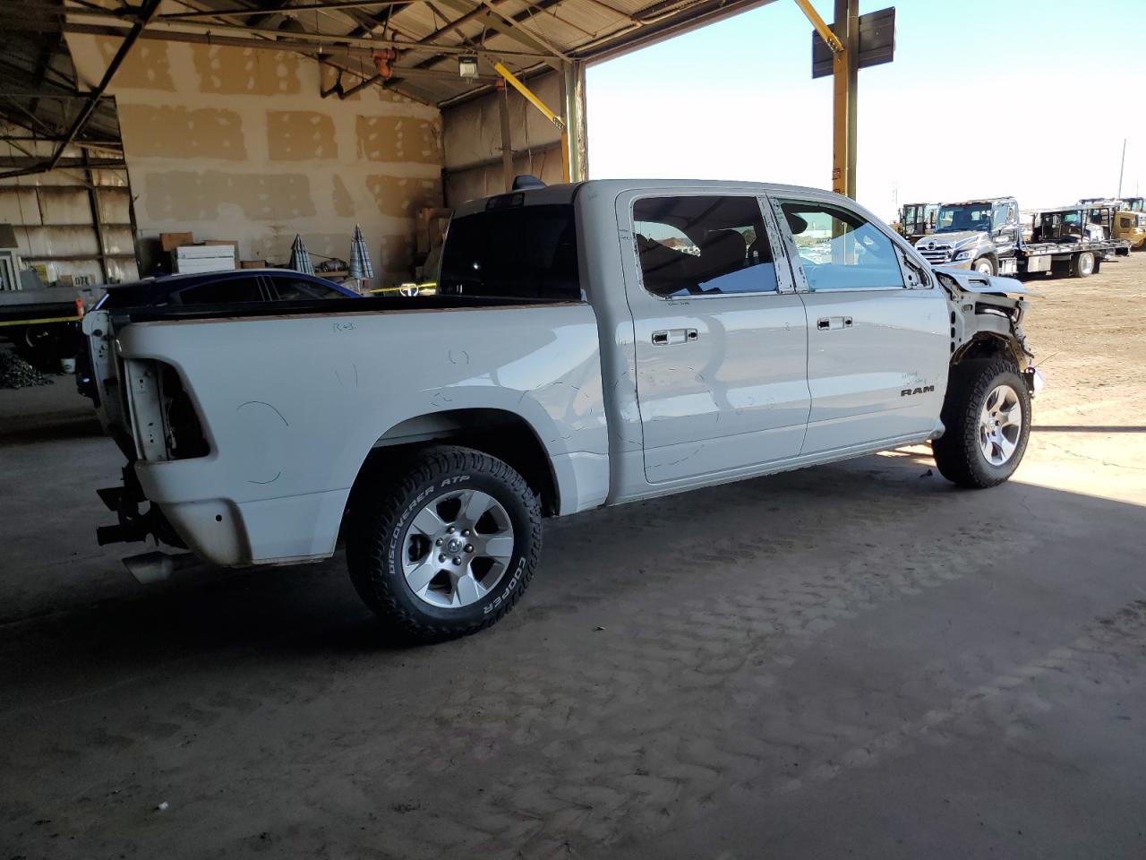 2019 RAM 1500 - Image 3