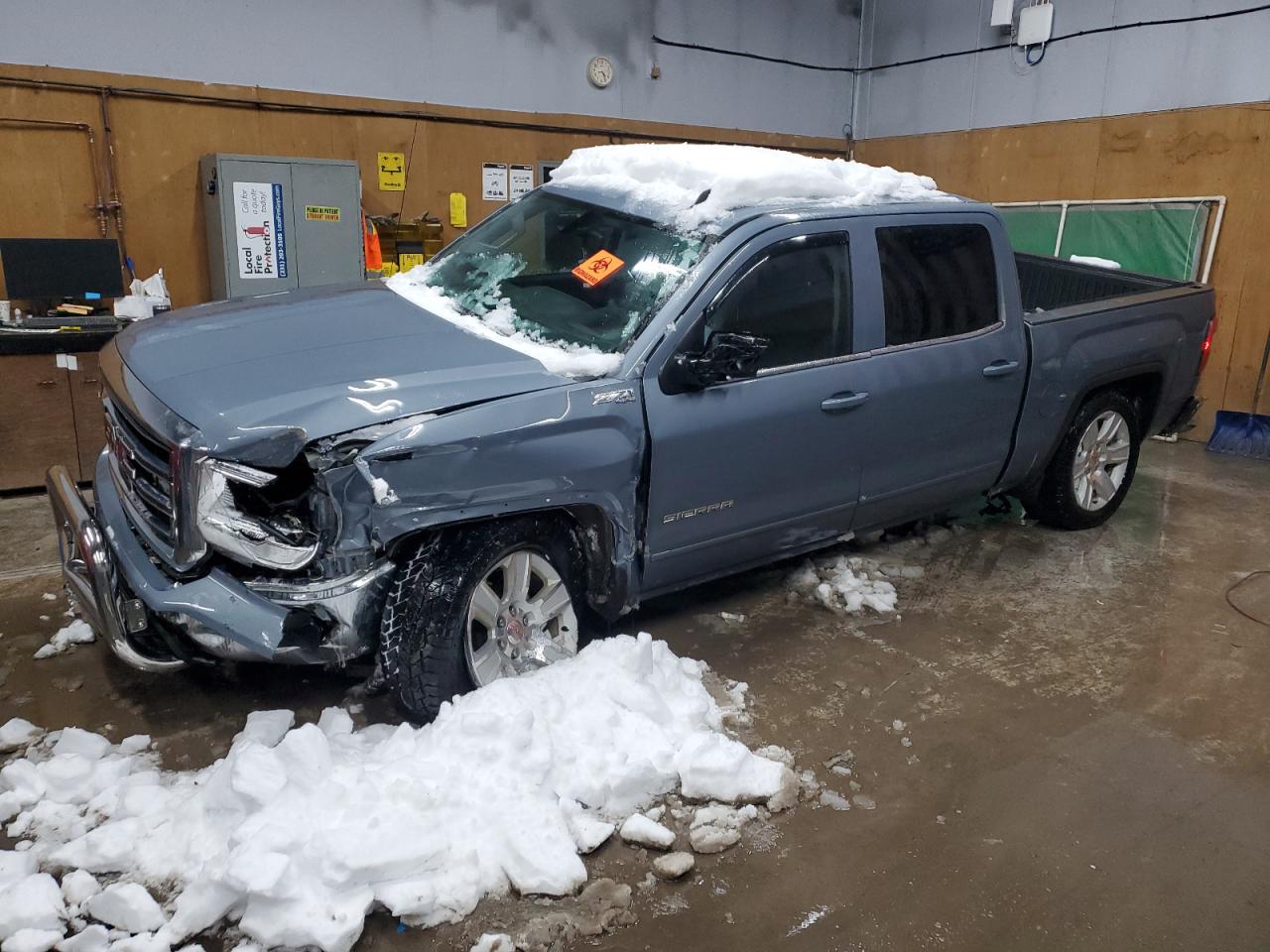 2015 GMC Sierra - Image 1