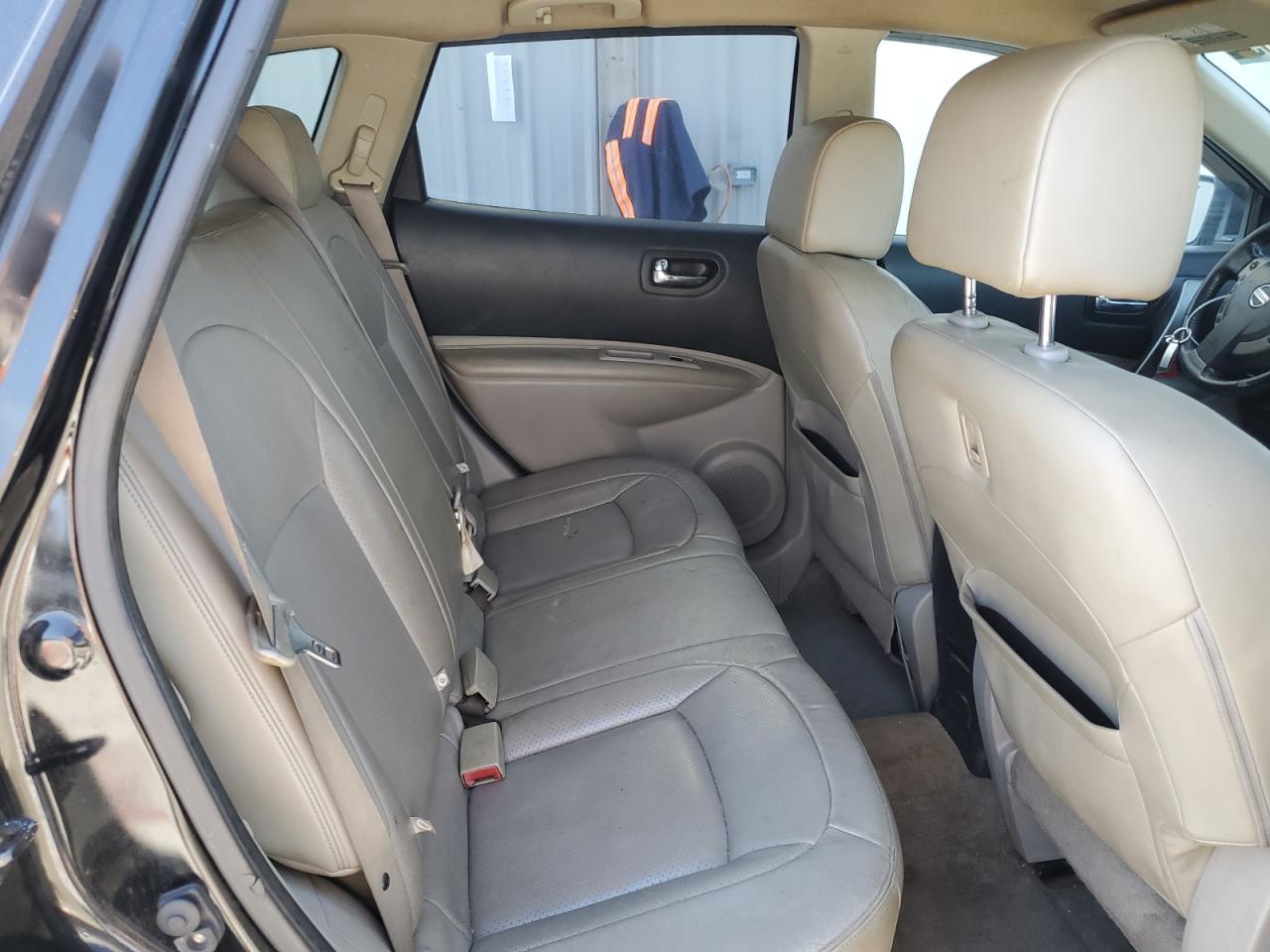 2010 Nissan Rogue - Image 11