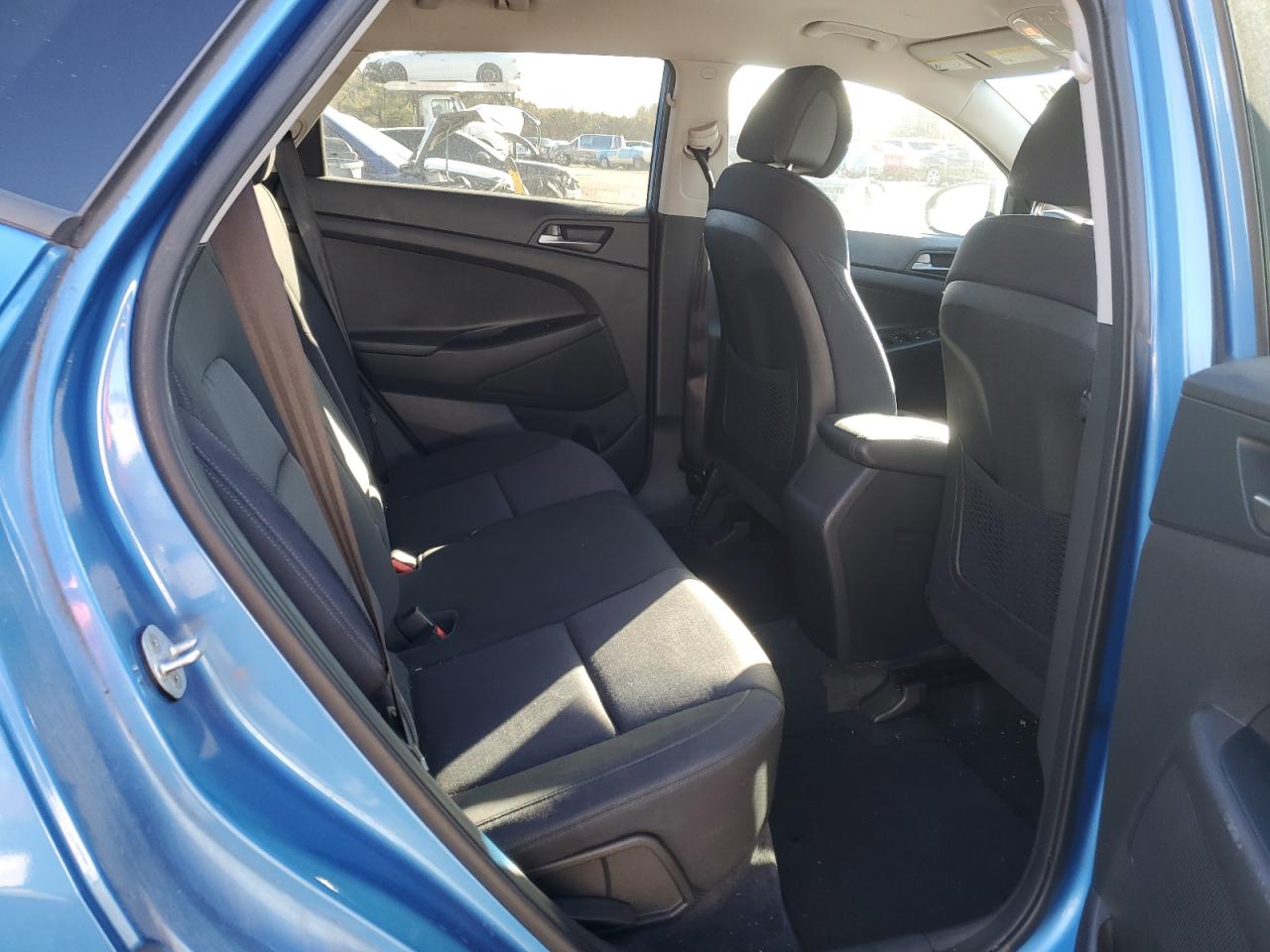 2017 Hyundai Tucson - Image 12