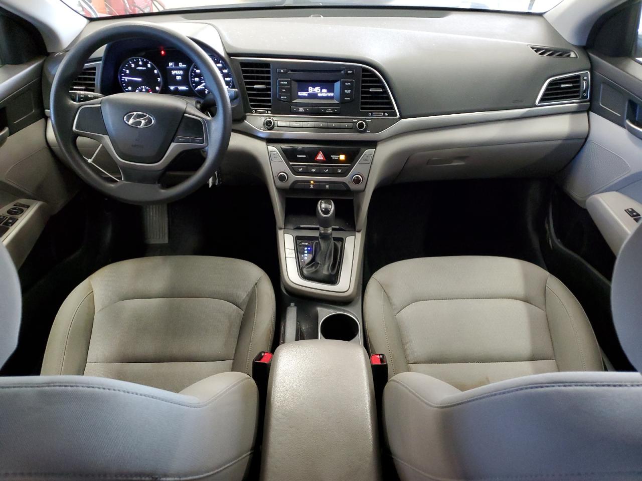 2017 Hyundai Elantra - Image 8