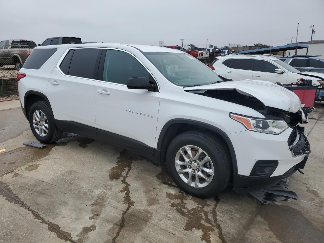 2021 Chevrolet Traverse - Image 4