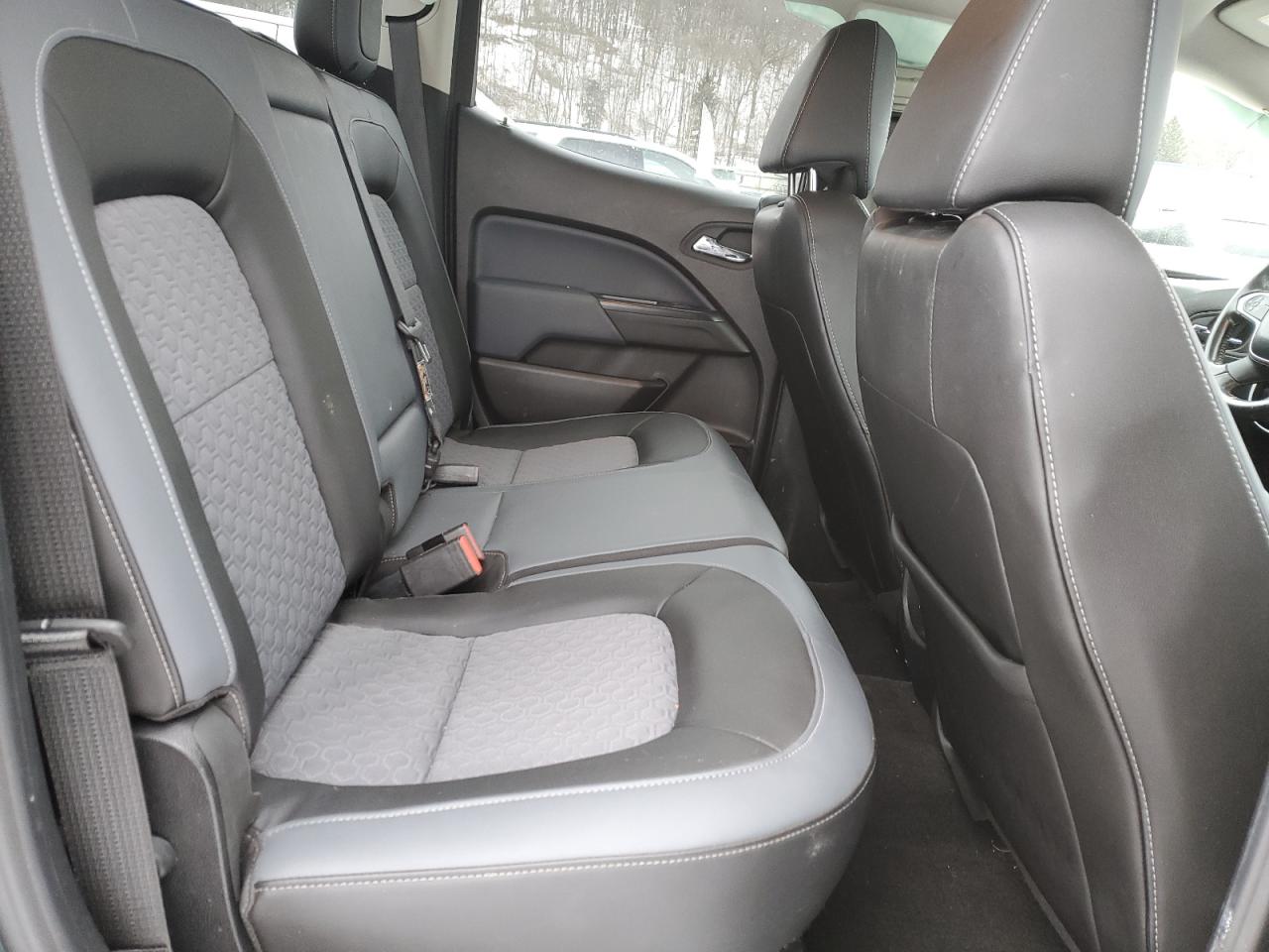 2015 Chevrolet Colorado - Image 10
